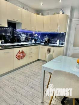 2-к квартира, вторичка, 64м2, 16/17 этаж