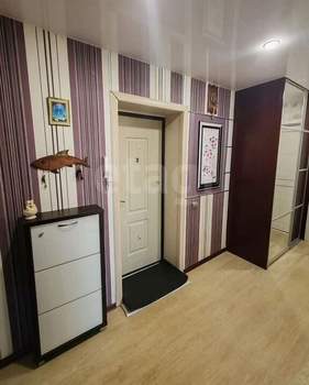 2-к квартира, вторичка, 52м2, 9/10 этаж