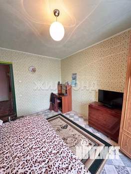 3-к квартира, вторичка, 67м2, 1/10 этаж