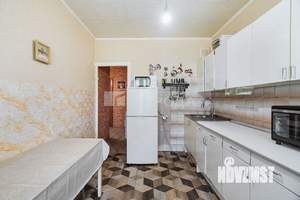 2-к квартира, вторичка, 54м2, 1/3 этаж