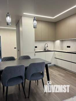 3-к квартира, вторичка, 97м2, 2/6 этаж