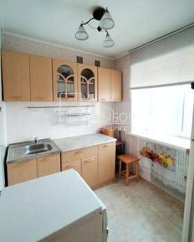 3-к квартира, вторичка, 50м2, 3/5 этаж