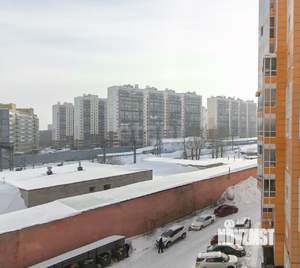 2-к квартира, вторичка, 42м2, 5/18 этаж