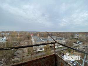 3-к квартира, вторичка, 65м2, 9/9 этаж