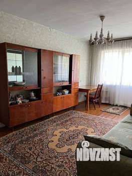 3-к квартира, вторичка, 59м2, 4/5 этаж