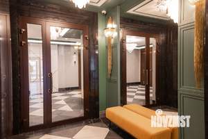 4-к квартира, вторичка, 166м2, 1/4 этаж