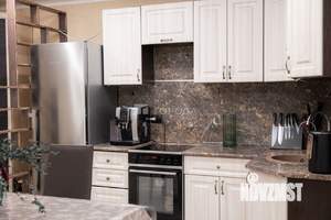 2-к квартира, вторичка, 50м2, 1/10 этаж