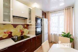 3-к квартира, вторичка, 67м2, 1/10 этаж