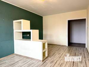 3-к квартира, вторичка, 77м2, 8/10 этаж