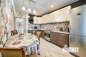 3-к квартира, вторичка, 79м2, 1/17 этаж