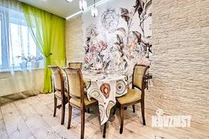 3-к квартира, вторичка, 79м2, 1/17 этаж