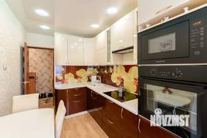 3-к квартира, вторичка, 67м2, 1/10 этаж