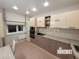 3-к квартира, вторичка, 77м2, 2/10 этаж