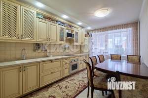 3-к квартира, вторичка, 72м2, 1/5 этаж