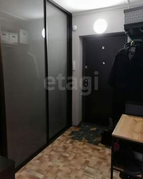 2-к квартира, вторичка, 58м2, 3/18 этаж