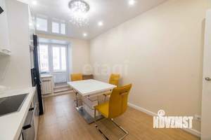 2-к квартира, вторичка, 64м2, 1/10 этаж