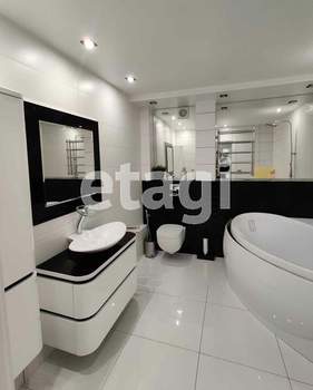 3-к квартира, вторичка, 91м2, 7/17 этаж