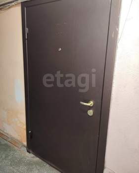 Студия квартира, вторичка, 18м2, 1/5 этаж