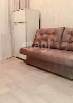 1-к квартира, вторичка, 12м2, 4/4 этаж