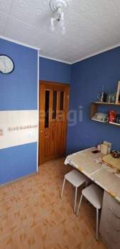 2-к квартира, вторичка, 40м2, 5/5 этаж