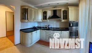 4-к квартира, вторичка, 113м2, 9/10 этаж