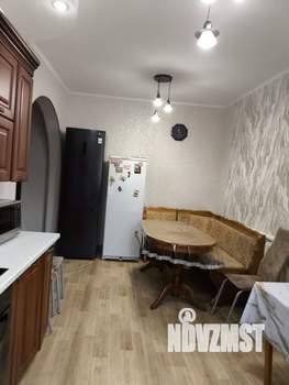 3-к квартира, вторичка, 82м2, 1/2 этаж
