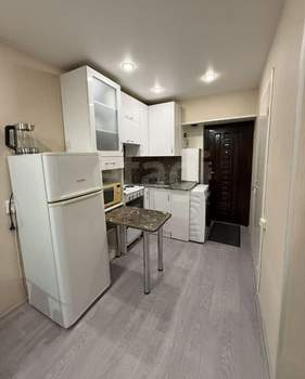 1-к квартира, вторичка, 18м2, 5/5 этаж
