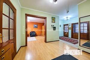 3-к квартира, вторичка, 101м2, 2/5 этаж