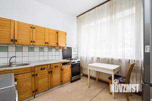 3-к квартира, вторичка, 76м2, 1/4 этаж