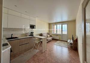 3-к квартира, вторичка, 64м2, 14/17 этаж