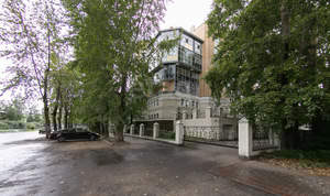 3-к квартира, вторичка, 130м2, 1/7 этаж