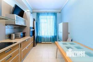 3-к квартира, вторичка, 93м2, 1/4 этаж