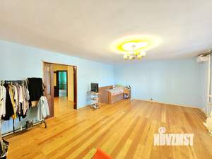 2-к квартира, вторичка, 81м2, 3/6 этаж
