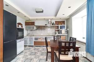 3-к квартира, вторичка, 65м2, 10/10 этаж