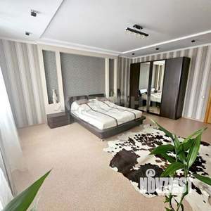 3-к квартира, вторичка, 126м2, 2/5 этаж