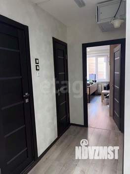 2-к квартира, вторичка, 52м2, 1/10 этаж