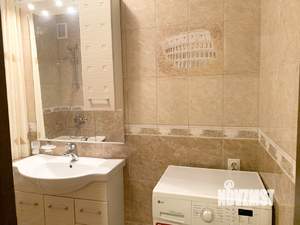 2-к квартира, вторичка, 72м2, 4/8 этаж