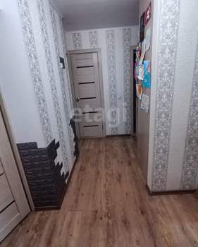 3-к квартира, вторичка, 58м2, 3/5 этаж