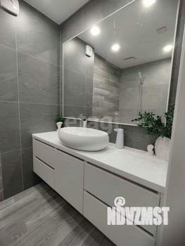 3-к квартира, вторичка, 104м2, 12/18 этаж