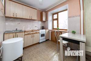 2-к квартира, вторичка, 43м2, 3/5 этаж