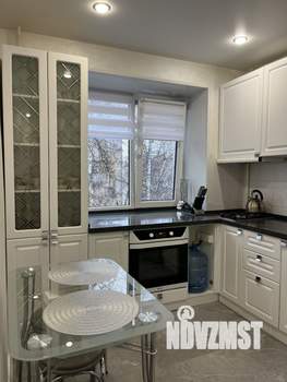 2-к квартира, вторичка, 43м2, 4/5 этаж