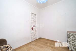 3-к квартира, вторичка, 42м2, 5/5 этаж