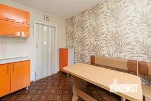 2-к квартира, вторичка, 54м2, 1/9 этаж