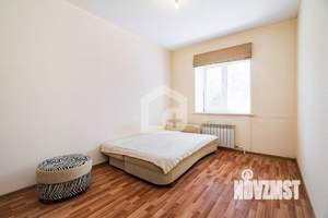2-к квартира, вторичка, 54м2, 1/10 этаж
