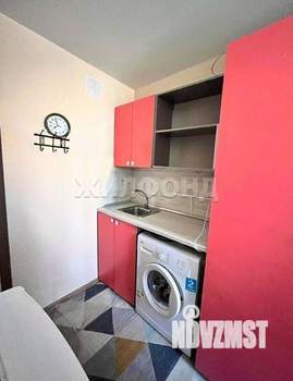 Студия квартира, вторичка, 13м2, 1/10 этаж
