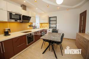 3-к квартира, вторичка, 89м2, 1/4 этаж