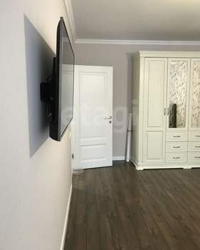 1-к квартира, вторичка, 42м2, 2/6 этаж