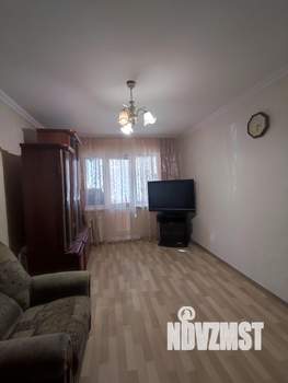 2-к квартира, вторичка, 42м2, 1/5 этаж