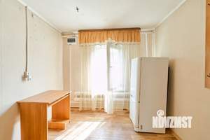 3-к квартира, вторичка, 61м2, 1/1 этаж