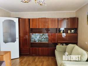 3-к квартира, вторичка, 64м2, 1/9 этаж